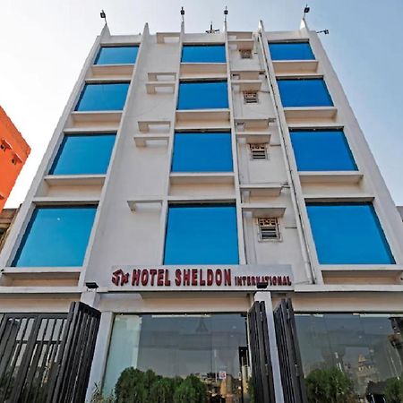 Hotel Sheldon International Near Science City Колката Екстериор снимка