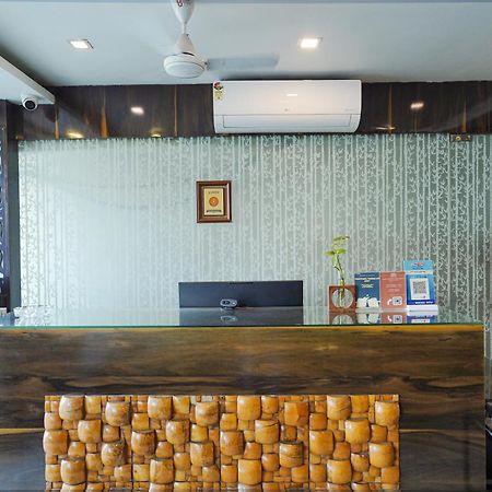 Hotel Sheldon International Near Science City Колката Екстериор снимка